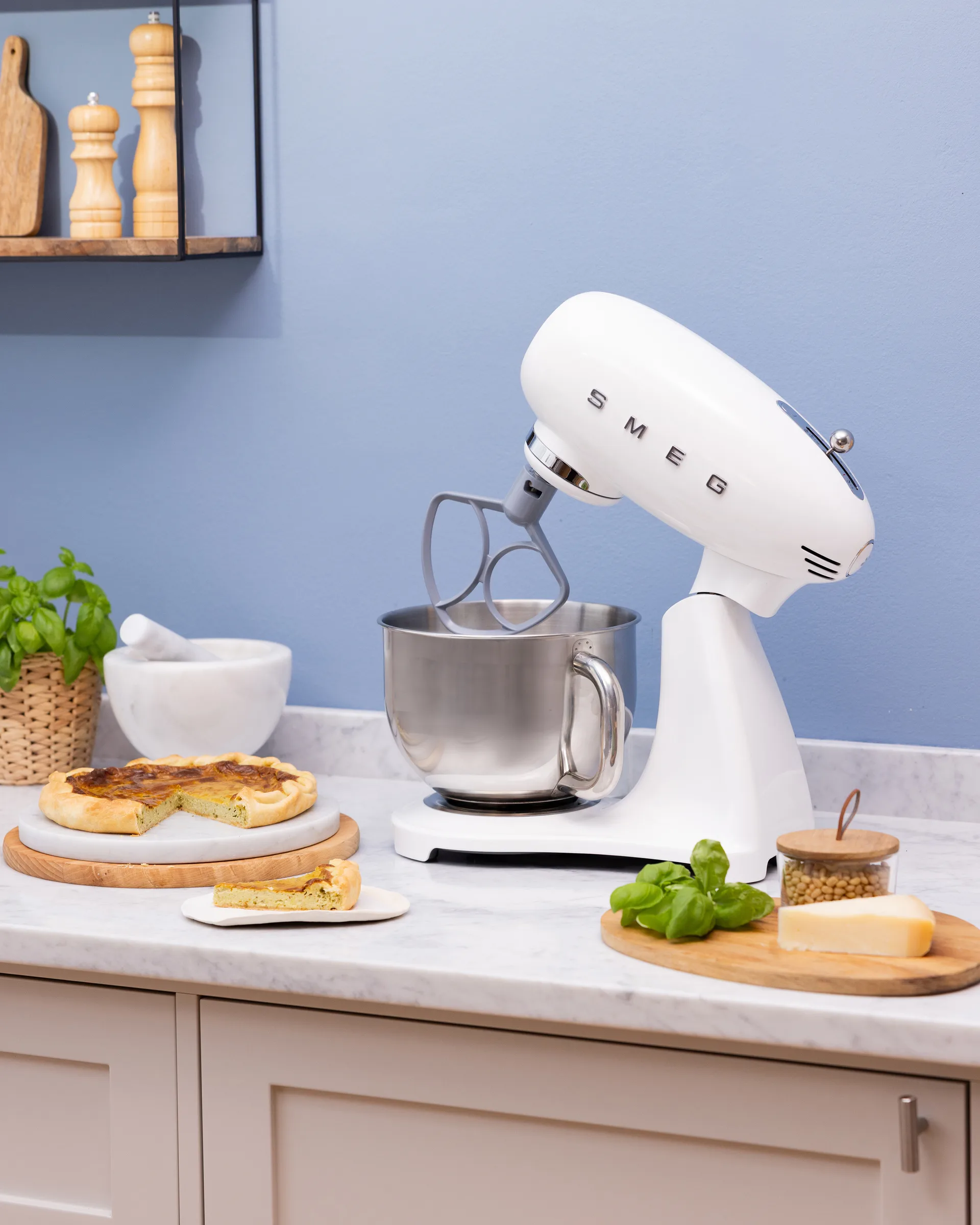 Smeg 50's style kjøkkenmaskin, Hvit, 1000 W, 4,8 l Smeg