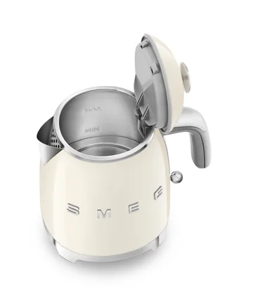 Smeg 50's Style vannkoker mini 0,8 L - Creme (hvit) - Smeg