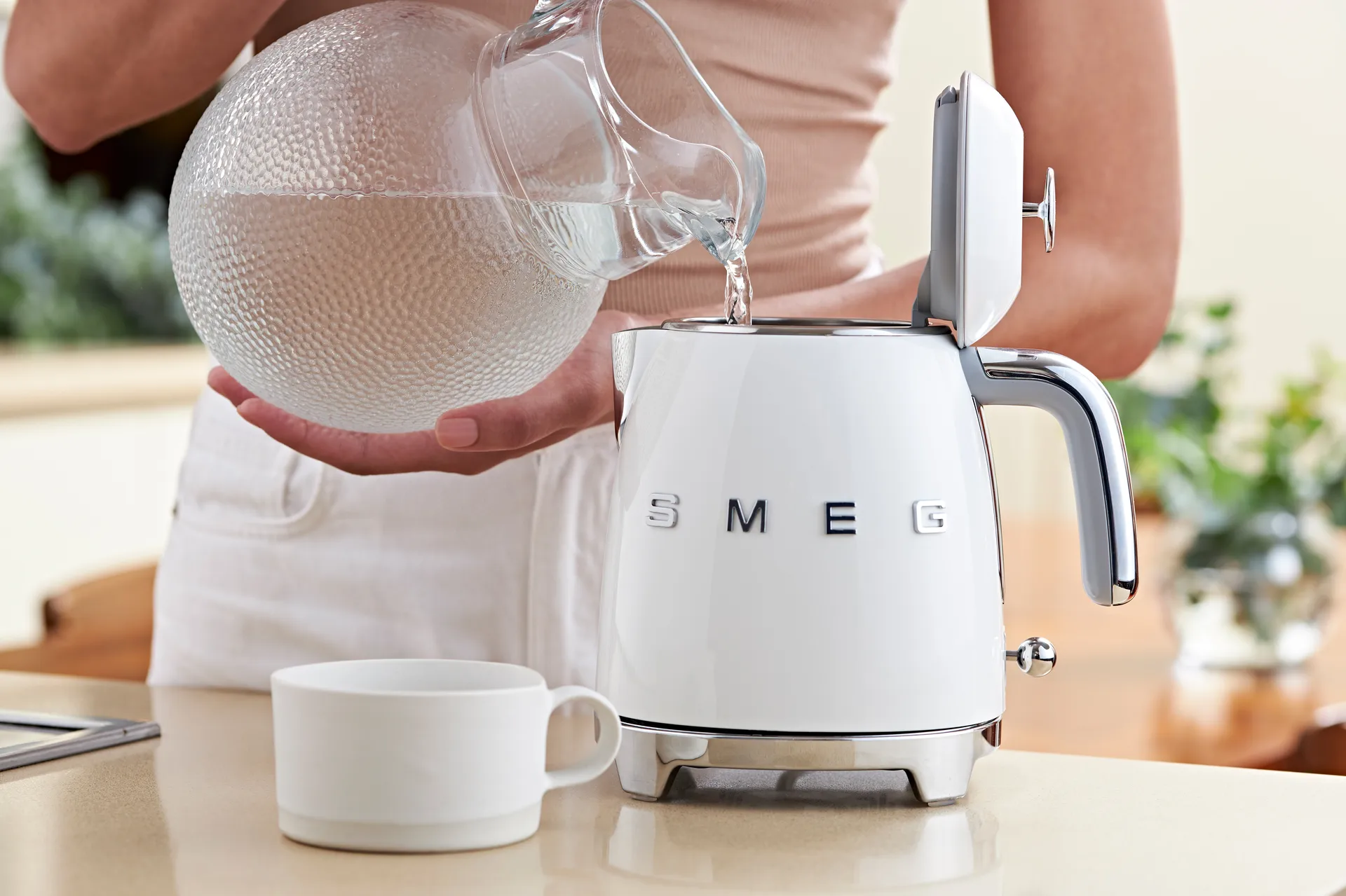 Smeg 50's Style vannkoker mini 0,8 L, Hvit Smeg