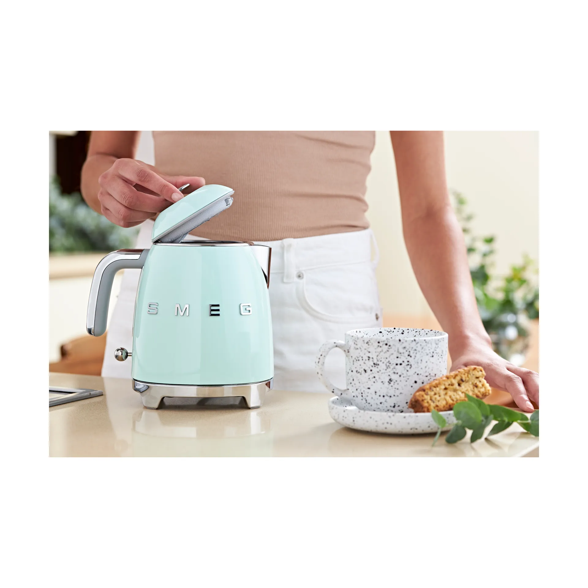 Smeg 50's Style vannkoker mini 0,8 L, Pastellgrønn Smeg