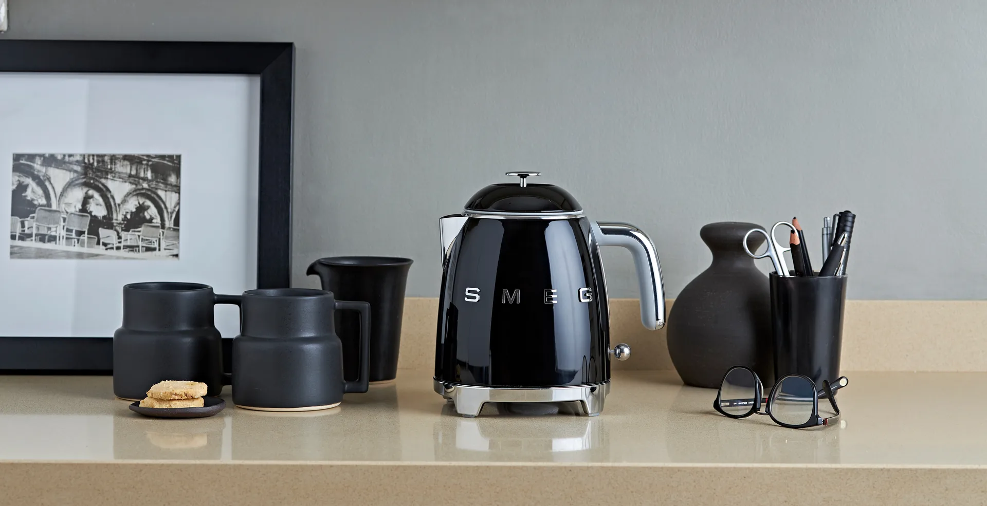 Smeg 50's Style vannkoker mini 0,8 L, Svart Smeg