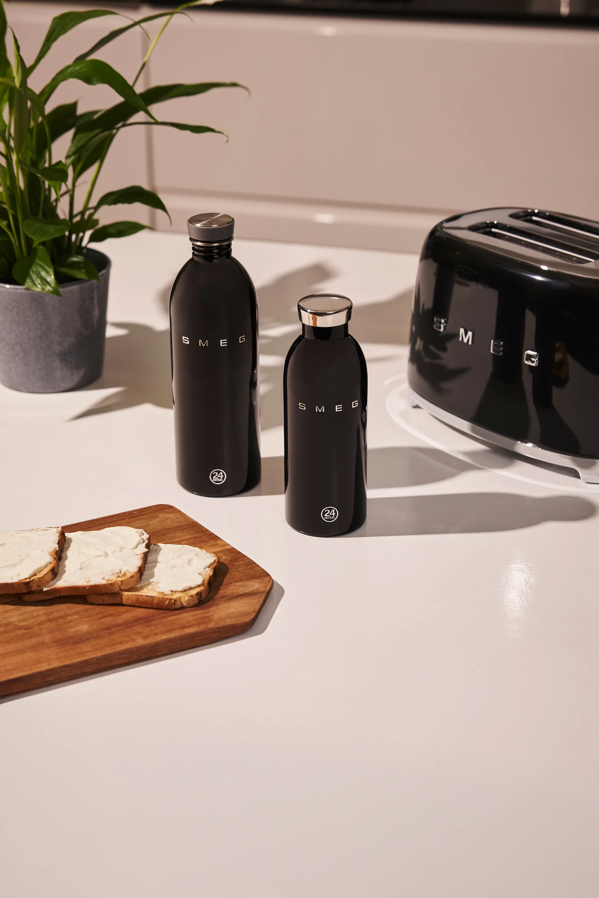 Smeg Clima termoflaske, Svart, 1 l Smeg