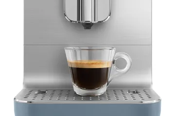 Smeg helautomatisk kaffemaskin med beholder - Storm Blue - Smeg