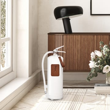 Solstickan brannslukker 6 kg - Hvit-mørkbrunt skinn - Solstickan Design