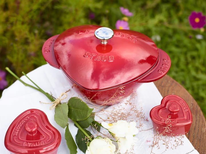 Staub La Cocotte hjertegryte 1,75 L, Rød STAUB