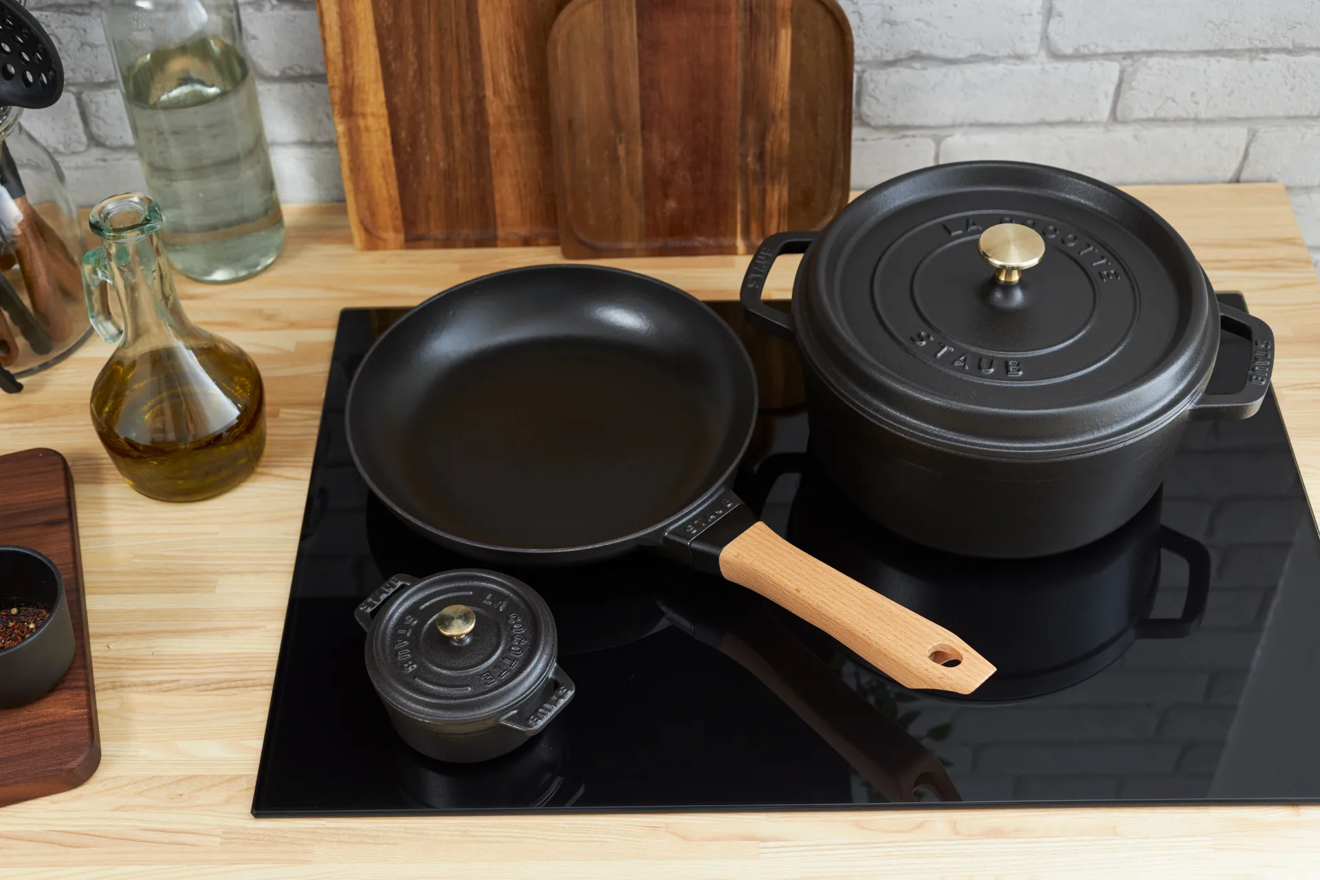 Staub La Cocotte rund gryte støpejern 0,25 L, Svart STAUB