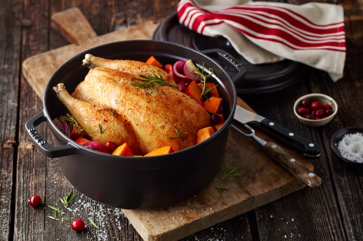 Staub La Cocotte rund gryte støpejern 1,2 L, Svart STAUB