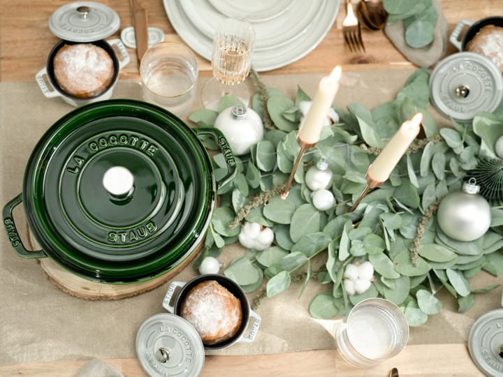 Staub La Cocotte rund gryte støpejern 3,8 L, Basilikagrønn STAUB