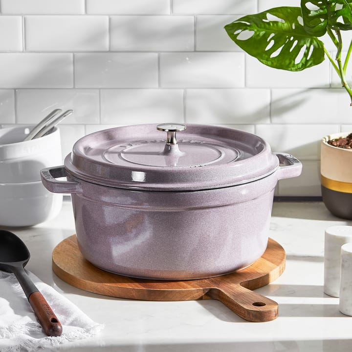 Staub La Cocotte rund gryte støpejern 5,2 L, Cherry Blossom STAUB