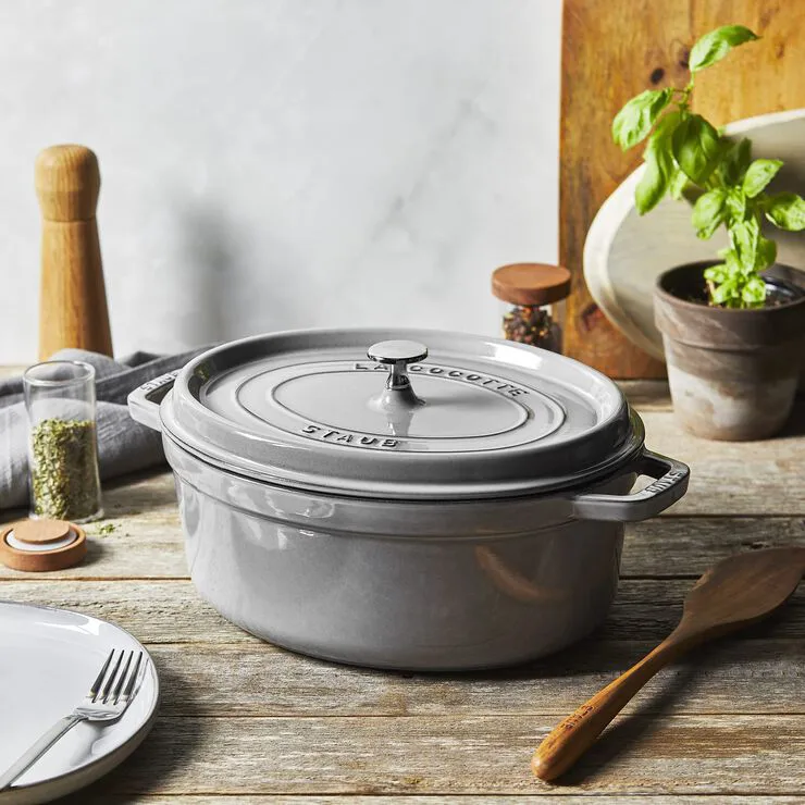 Staub oval gryte av støpejern 4,2 l, grå STAUB