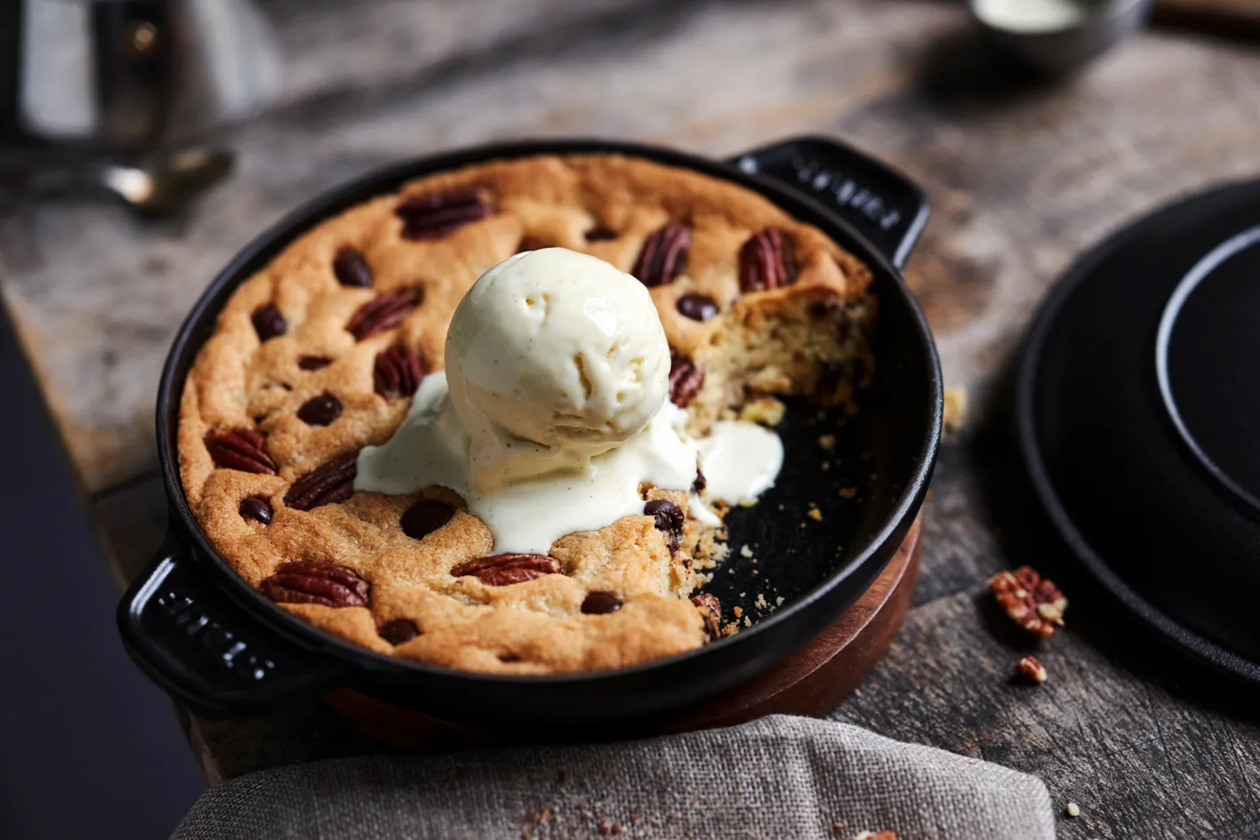Staub ovnsform støpejern med lokk rund Ø20 cm, Svart STAUB