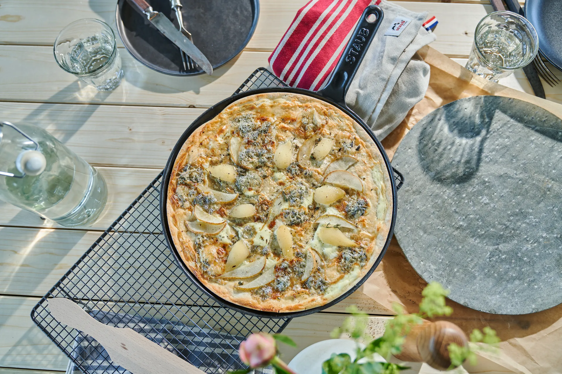 Staub pannekakepanne jerngrep Ø30 cm, Svart STAUB