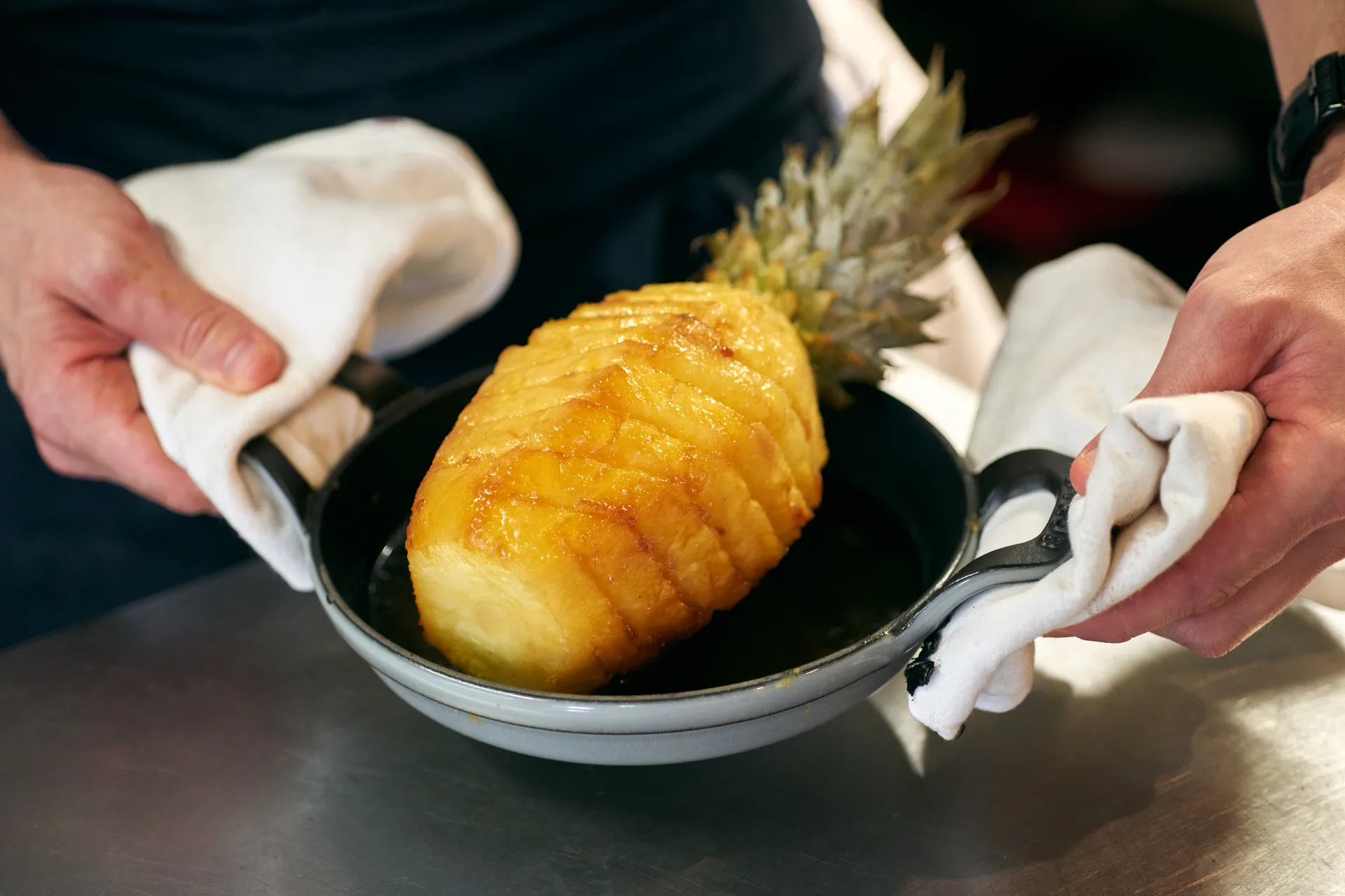 Staub rund ildfast form støpejern Ø20 cm, Grafittgrå STAUB