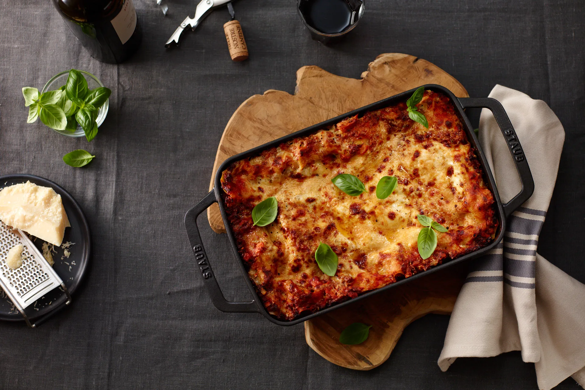 Staub Specialities ovnsform 30x20 cm, Svart STAUB