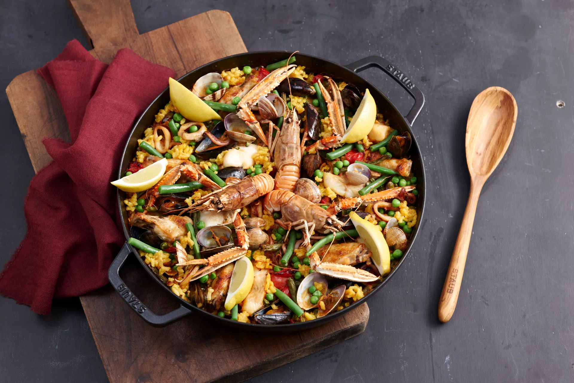 Staub traktørpanne støpejern 2 håndtak svart, Ø26 cm STAUB