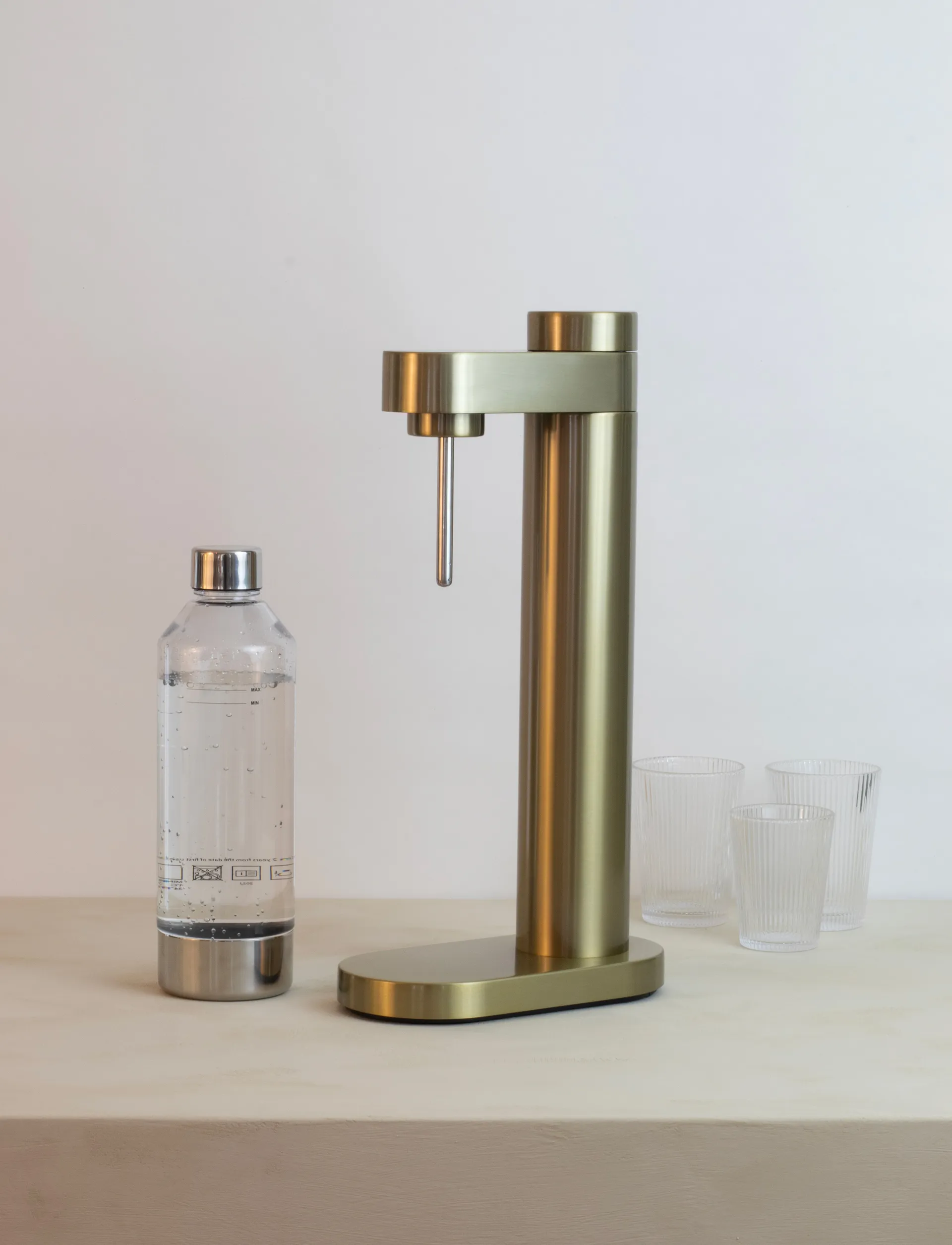 Brus kullsyremaskin, Brushed Brass Stelton