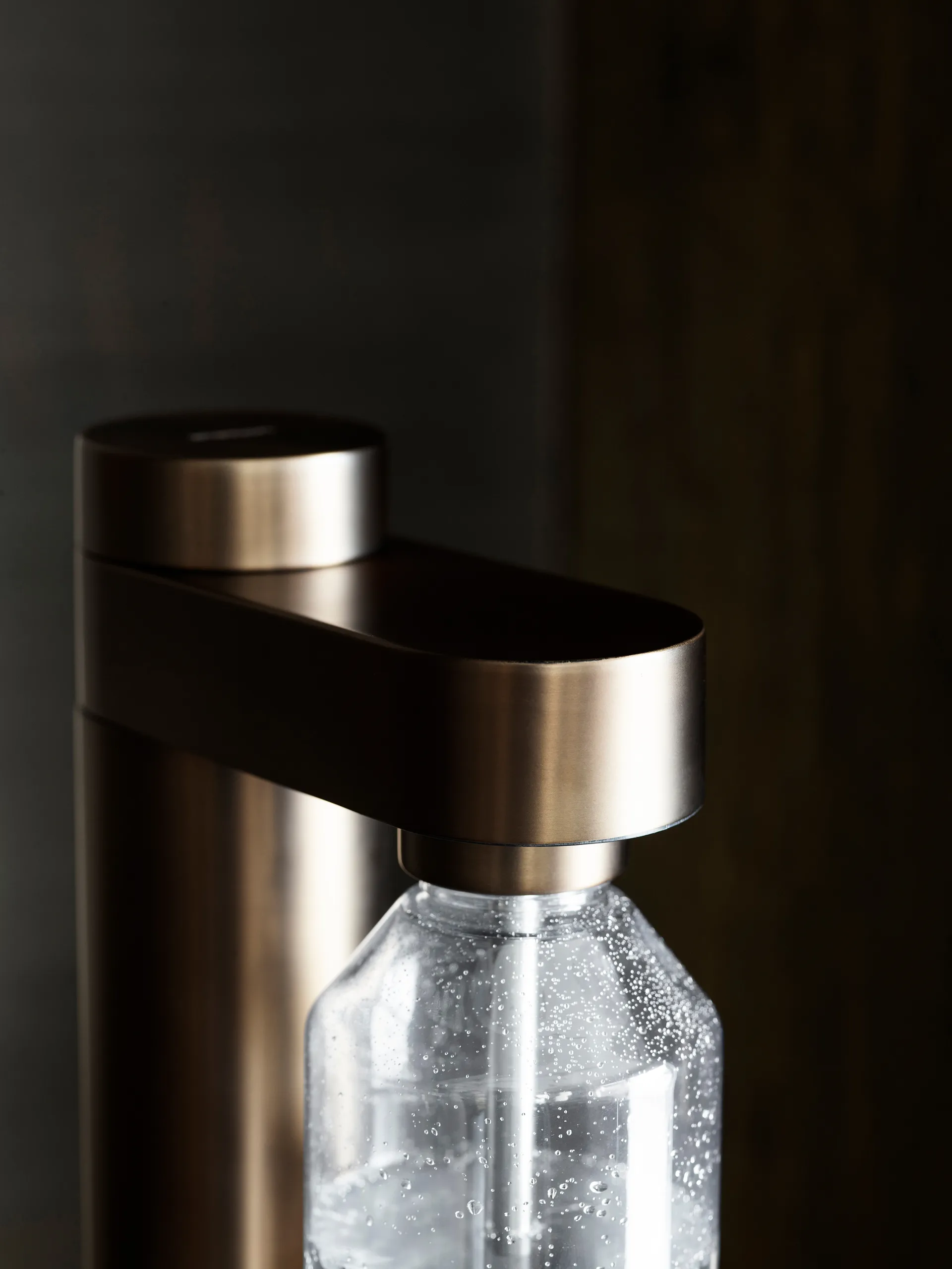 Brus kullsyremaskin, Dark brown metallic Stelton