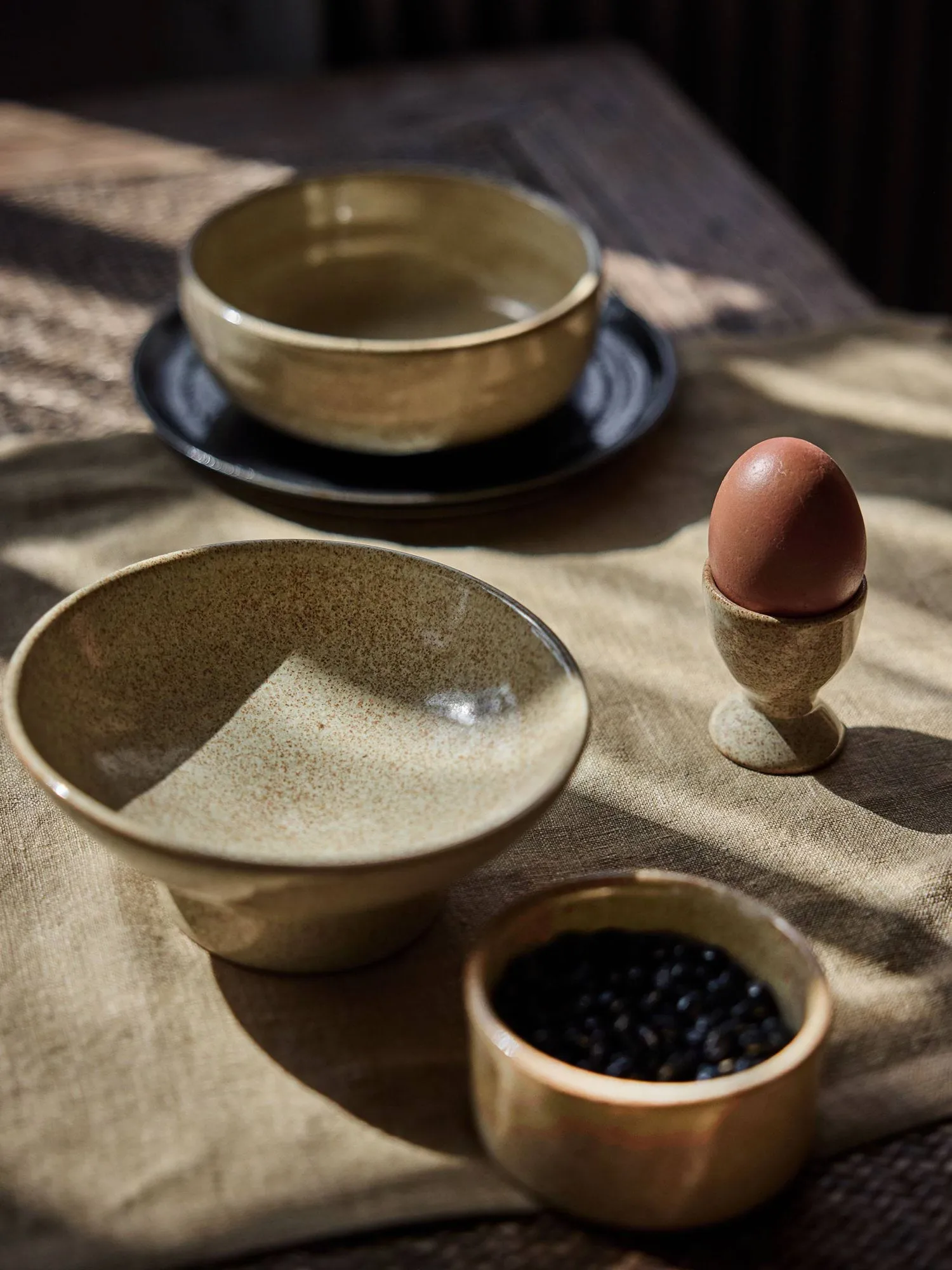 Elio eggekopp, Beige flekkete Tell Me More