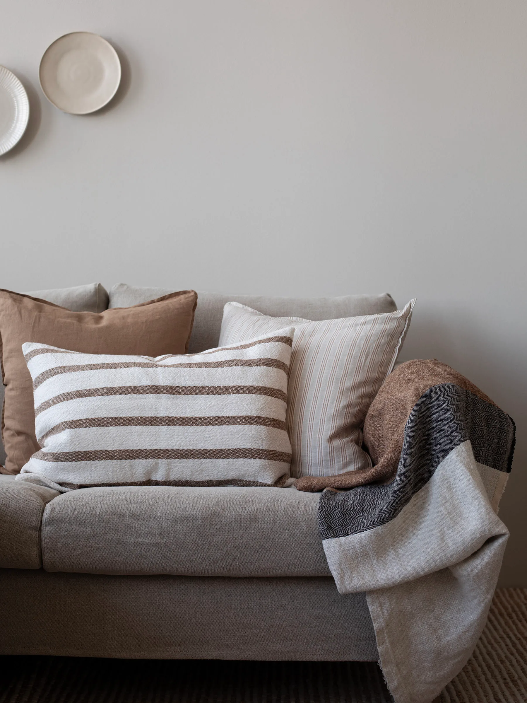 Gaston putetrekk 40x60 cm, Hazelnut Tell Me More