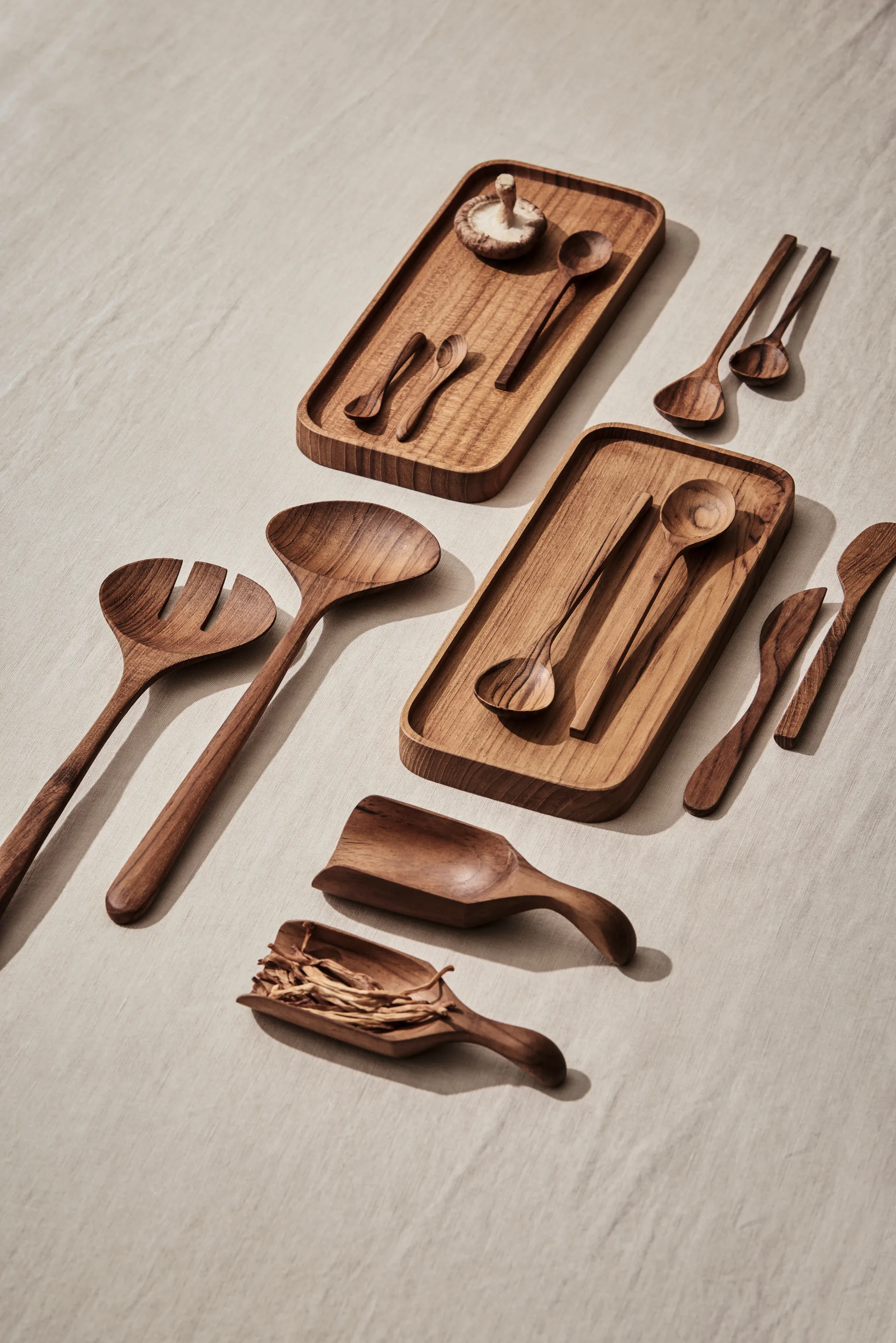 Teak serveringsbrett 12,5x27,5 cm, Brun Tell Me More