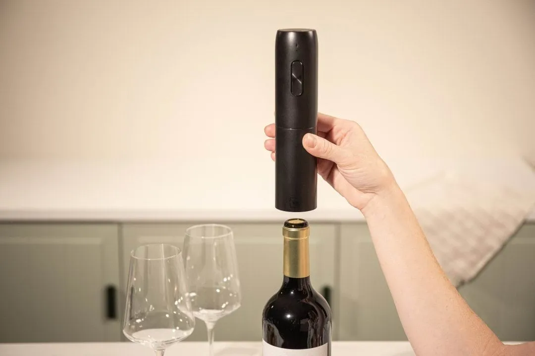 Vacuvin elektrisk vinåpner, Svart Vacuvin