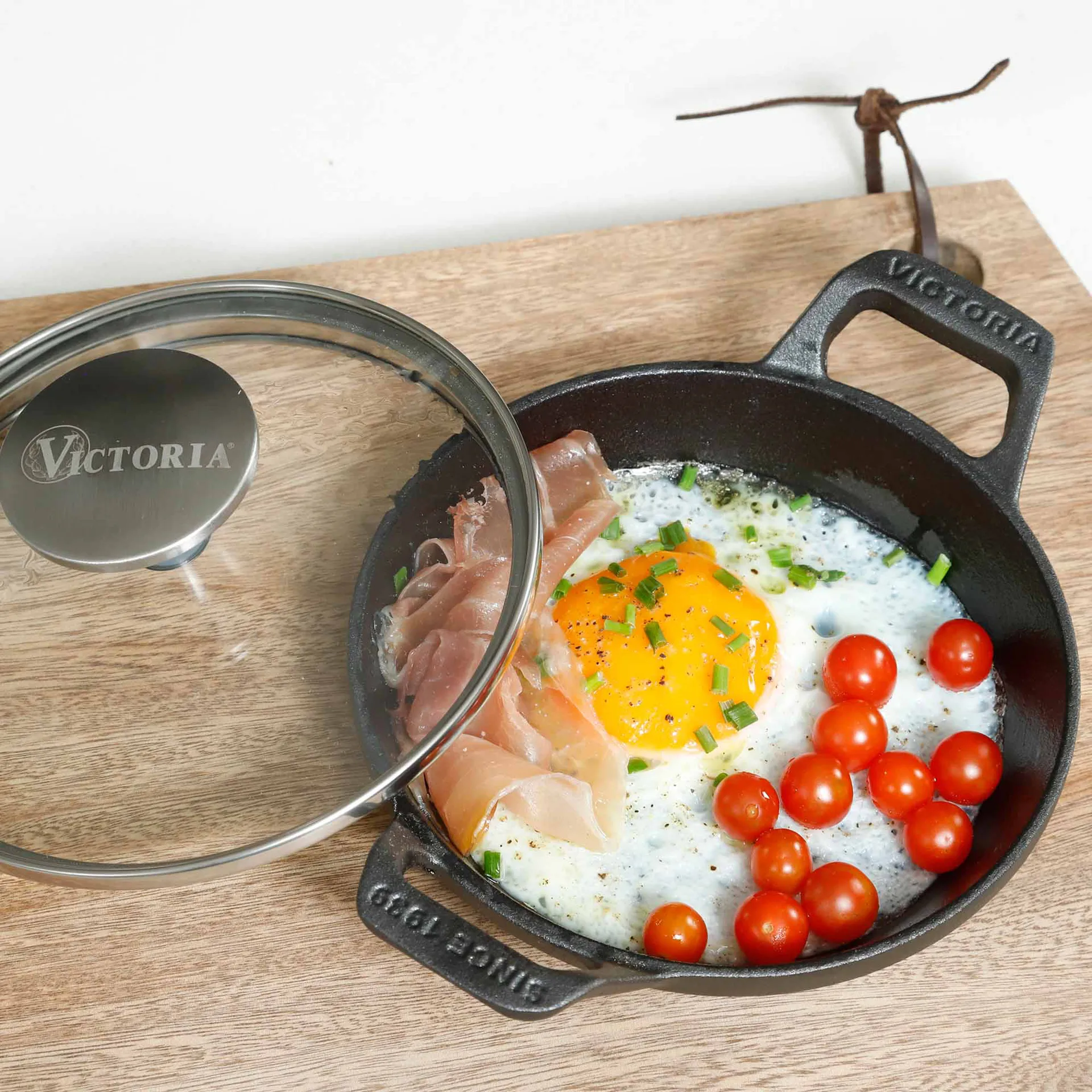 Mini rund gryte med glasslokk støpejern enameled, Ø14 cm Victoria