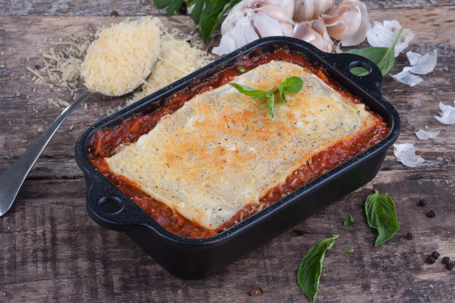 Ovnform støpejern emaljert 12x18 cm, Svart Victoria