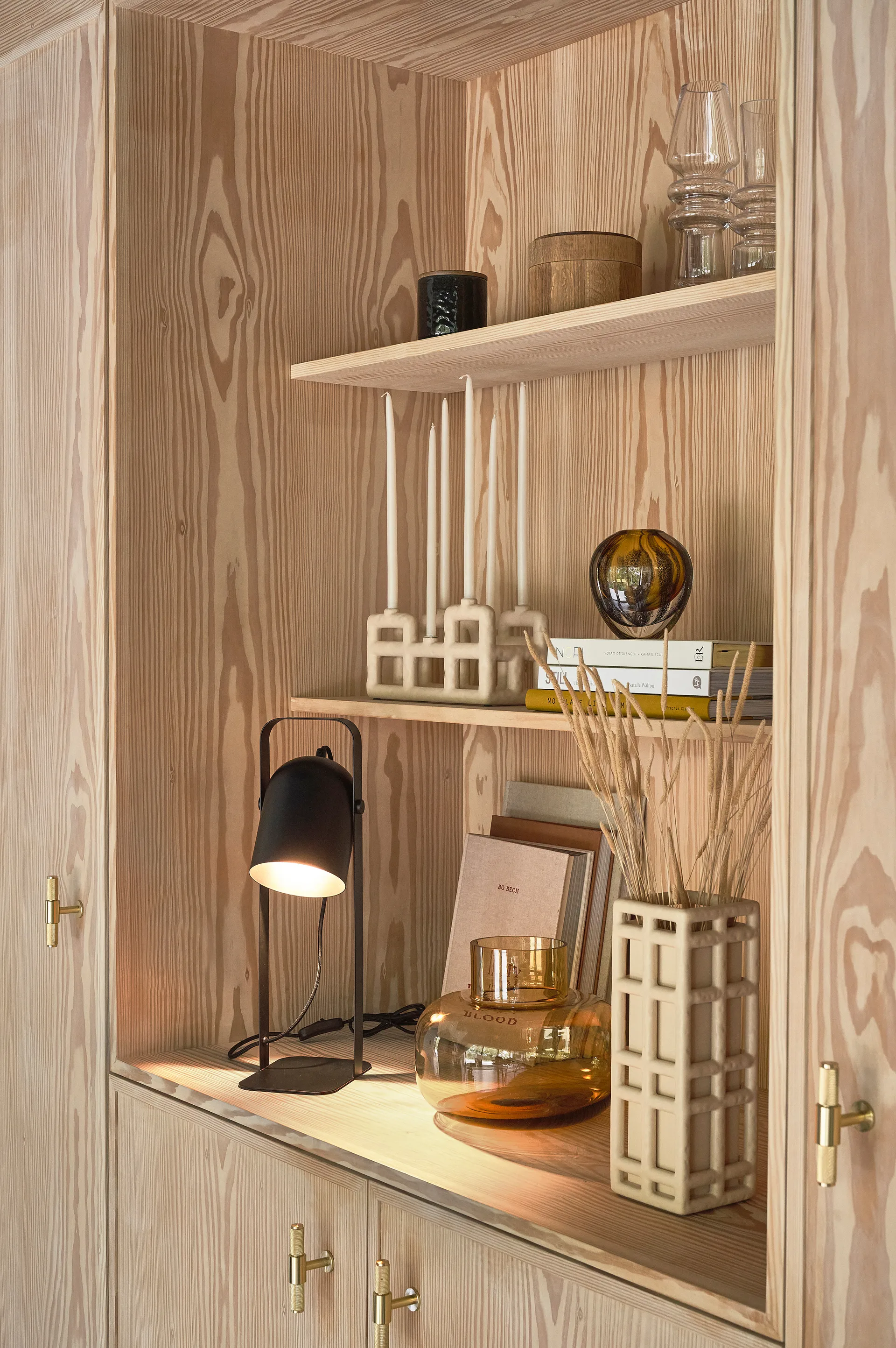 Lyng lysestake 6 lys, Sand Villa Collection