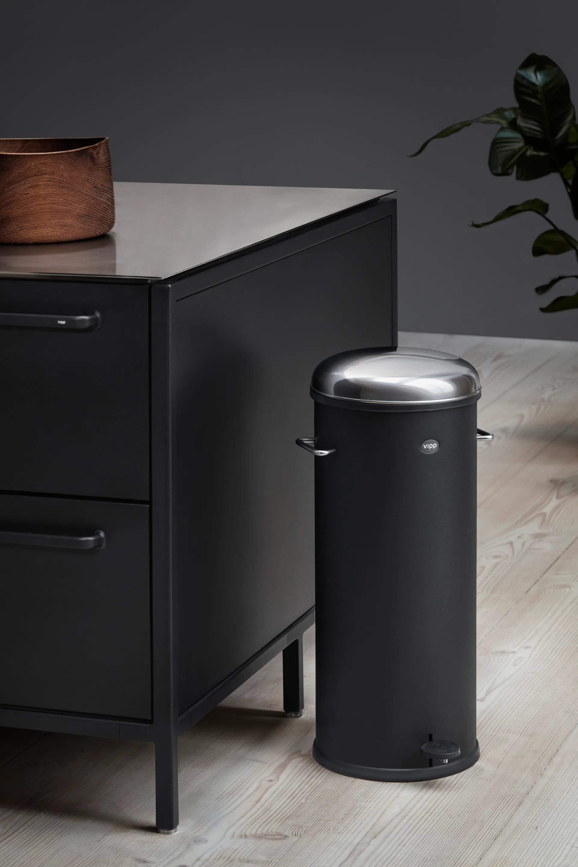 Vipp17 pedalbøtte 30 l, Svart Vipp