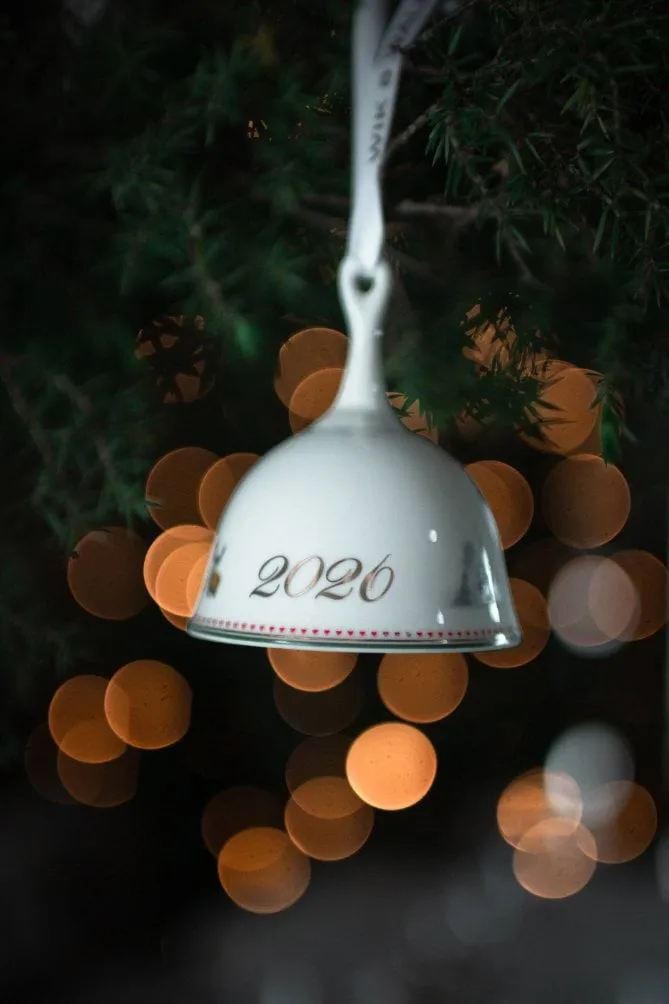 Julemorgen juleklokke gledelig Jul, 2026 Wik & Walsøe