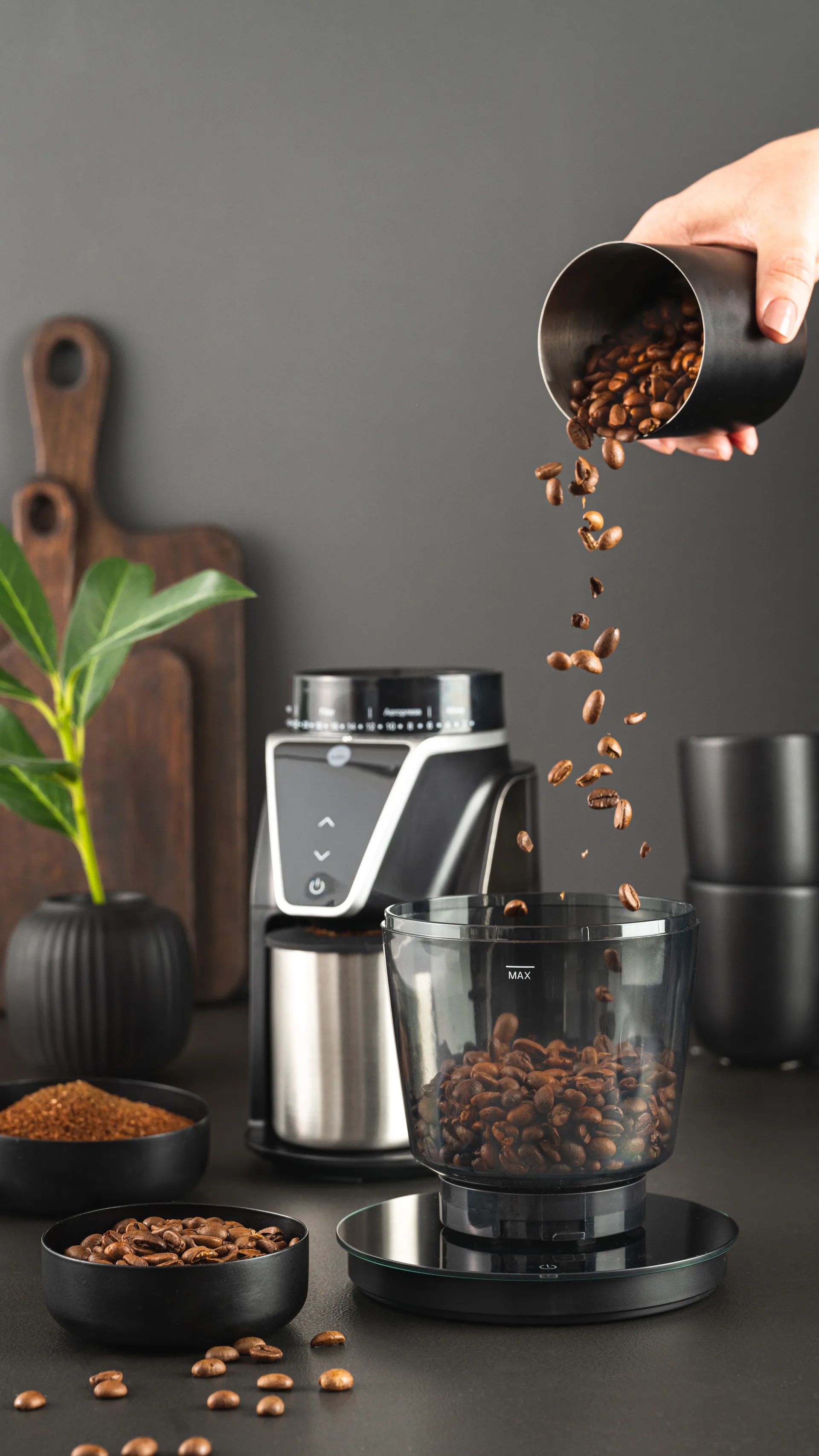 CG1S-275 kaffekvern med digital timer, Svart Wilfa