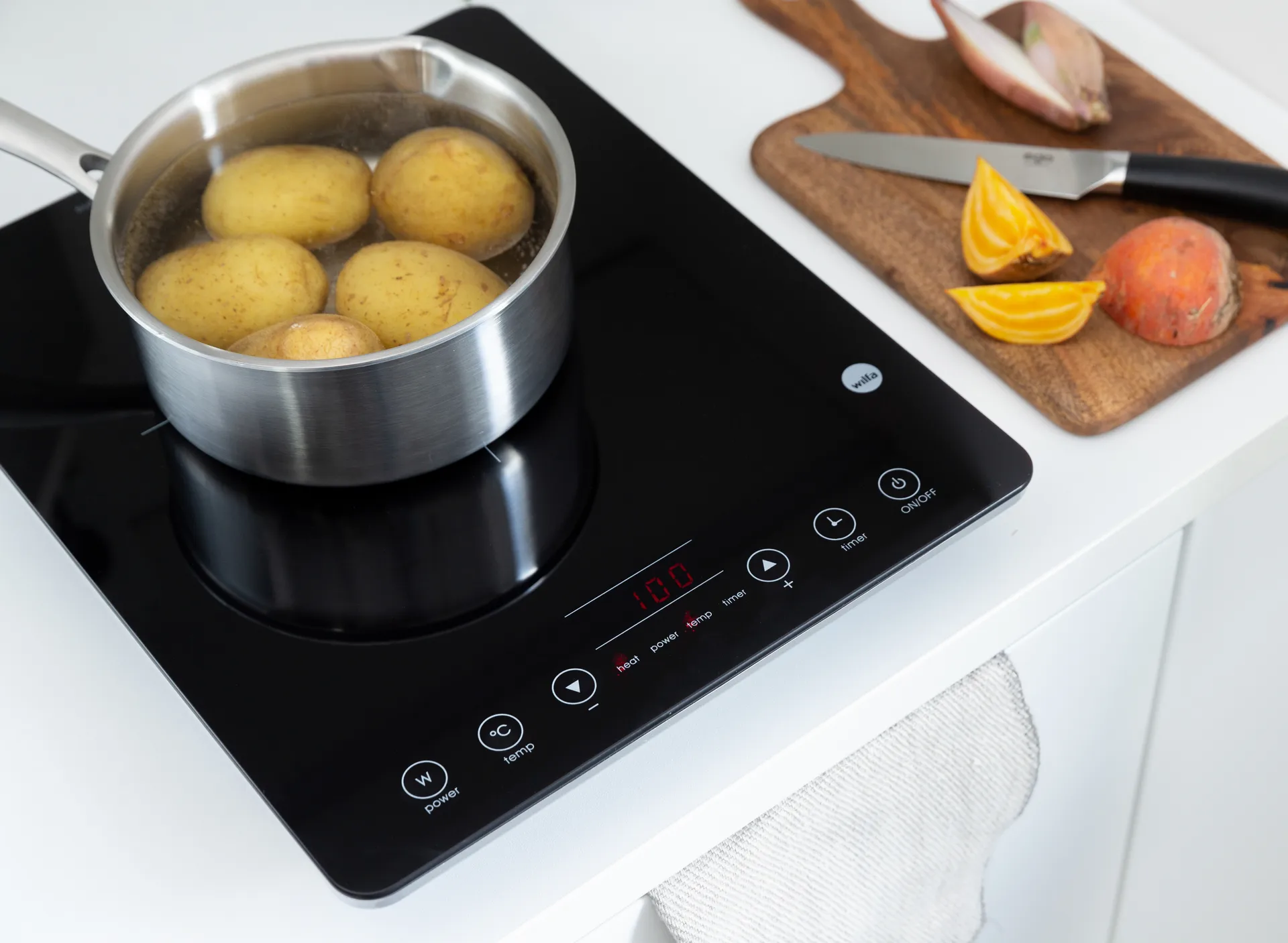 ICP-1800B Koketopp Induksjon, Svart Wilfa