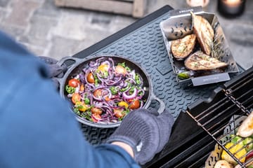 Zwilling BBQ+ non slip silikonmatte 45x31 cm - Grå - Zwilling