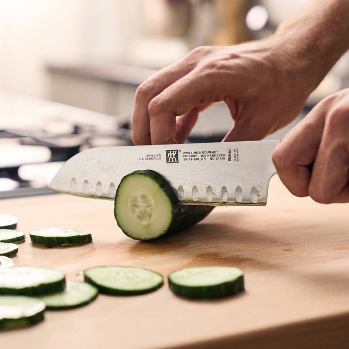 Zwilling Gourmet santokukniv 18 cm, Svart-rustfritt stål Zwilling